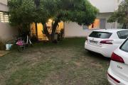 A louer grand Appartement T4 sur ETANG SALE LES BAINS avec un beau et grand jardin