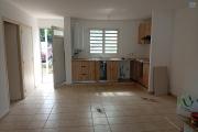 A LOUER APPARTEMENT T2 EN REZ DE JARDIN DE 52 M2 A LA SALINE LES BAINS