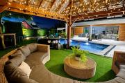 VILLA CONTEMPORAINE D&rsquo;EXCEPTION &ndash; ENTRE CIEL, MER ET LUMI&Egrave;RE &agrave; SANS SOUCI 97411