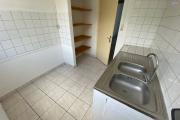 A louer appartement F3 sur la résidence OZOUX bas de la rivière à Saint Denis.