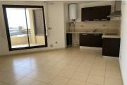 A vendre T2 avec varangue vue mer &agrave; Ste Clotilde residence Lobellia
