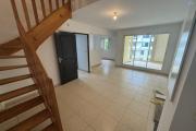 A vendre joli appartement duplex rénové de type F 2/3 proche du centre ville du Tampon