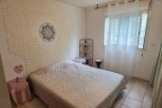 A vendre bel appartement F2 avec jardinet dans résidence avec piscine les 400 le Tampon
