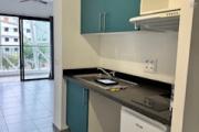 A louer bel appartement récent de type F1 sur la résidence HYPPOCRATE à Sainte Clotilde.