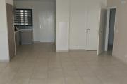 A louer appartement T2 récent à St Leu Stella