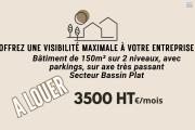 A louer | Bâtiments indépendant de 150 m2 avec un étage à usage commercial ou professionnel à Saint-Pierre Bassin-Plat