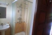 A VENDRE charmante maison de type F4 sur 634 m2 de terrain à SAINT-GILLES LES HAUTS