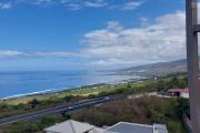 A louer à Saint Leu appartement T4 spacieux récent avec vue mer