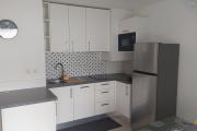 A louer bel appartement meublé refait à neuf à St Leu Stella