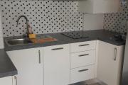 A louer bel appartement meublé refait à neuf à St Leu Stella