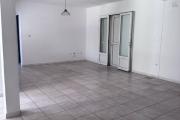 A louer cette jolie villa jumel&eacute;e de type F5 avec garage sur le secteur de Domenjod Sainte Clotilde.
