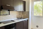 A louer ce bel appartement de type F2 sur la résidence INAIS à Sainte Clotilde.