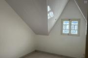 LOCAL PROFESSIONNEL 250 m&sup2; &ndash; SAINT-PIERRE CENTRE