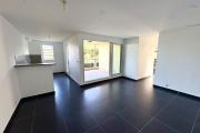 A Vendre appartement de 2 chambres avec parking privatif à Beaulieu - Saint Benoit