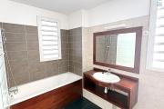 A Vendre appartement de 2 chambres avec parking privatif à Beaulieu - Saint Benoit