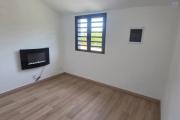 A louer villa enti&egrave;rement r&eacute;nov&eacute;e avec grands espaces ext&eacute;rieurs
