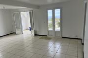 À louer appartement, T4, Centre Ville de Tevelave