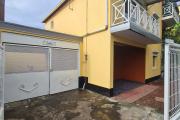 A Louer Villa 4 chambres avec garage, située à Commune Carron/ Sainte Suzanne