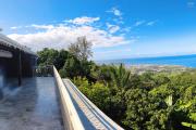 A vendre villa F4 de 140 m2 avec une magnifique vue sur la mer à Saint-Joseph - Facçade SUD