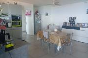 A VENDRE MAISON F3 DE PLAIN PIED DE 174 M2 DE SURFACE AVEC VUE MER A L'ETANG ST LEU