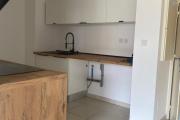 A saisir bel appartement de 51 m2 situé à 10 mn à pied du Campus Universitaire à Sainte-Clotilde.