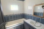 A Louer Villa 3 chambres avec un grand jardin à QUARTIER FRANÇAIS RUE DES SAPHIRS - SAINTE SUZANNE