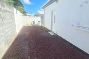 A Louer Villa 3 chambres avec un grand jardin à QUARTIER FRANÇAIS RUE DES SAPHIRS - SAINTE SUZANNE