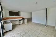 À louer – Appartement T2 de 49 m² en rez-de-jardin – Sainte-Clotilde, La Bretagne