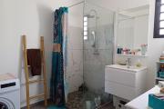 A LOUER VASTE ET SUPERBE APPARTEMENT T4 EN DUPLEX FONDS GENERESE SAINT GILLES LES HAUTS