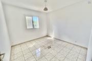 &Agrave; louer &ndash; Bas de maison - F3 de 65,28 m&sup2; avec jardin - Sainte-Marie