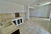 &Agrave; louer &ndash; Bas de maison - F3 de 65,28 m&sup2; avec jardin - Sainte-Marie