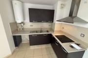 en vente T2 dans la residence Lobellia à Ste Clotilde proche de toutes les commodités .