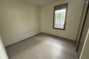 A vendre à Ste Clotilde quartier Technopole, bel appartement T3 avec grande varangue