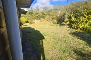 a louer 1 charmante maison avec 2 chambres, jardin, endroit calme, jolie vue montagne