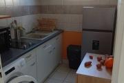 A VENDRE STUDIO  r&eacute;nov&eacute; meubl&eacute; neuf BOUCAN CANOT