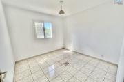 A Louer - disponible - Bas de Maison F3 avec Jardin + Vue dégagée Mer - Ste Marie (Gaspards)
