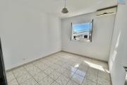 A Louer - disponible - Bas de Maison F3 avec Jardin + Vue dégagée Mer - Ste Marie (Gaspards)
