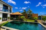 VILLA CONTEMPORAINE AVEC PISCINE ET VUE MER SAINT-PAUL. SANS-SOUCI.