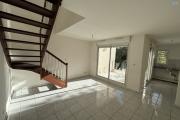 A vendre T3 duplex à La Montagne residence les huppes de Bourbon