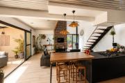 Sublime villa de standing F5 à La Rivière Saint-Louis – Deux suites parentales & Jardin d'exception avec piscine