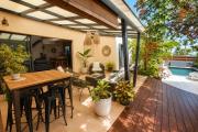 Sublime villa de standing F5 à La Rivière Saint-Louis – Deux suites parentales & Jardin d'exception avec piscine