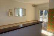 A louer villa F5/6 mitoyenne avec garage au bas des AVIRONS
