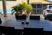 À louer – Villa F5 avec piscine au calme, proche centre-ville de L’Étang-Salé