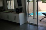 À louer – Villa F5 avec piscine au calme, proche centre-ville de L’Étang-Salé