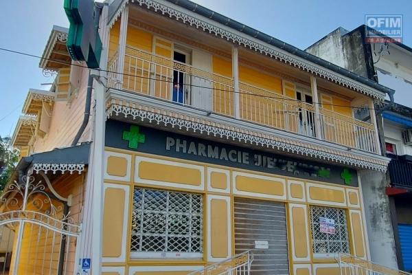 Maison créole de 218 m2 sur terrain de 137 m2 et terrain de 473 m2