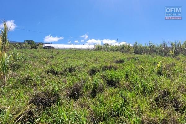 Terrain de 477 m2, vue mer et montagne