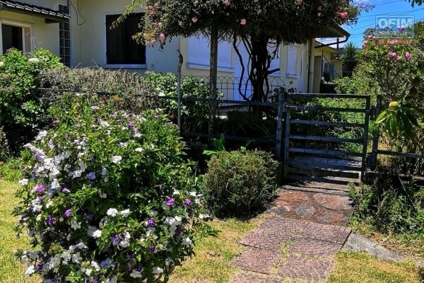 VILLA F6 duplex endroit calme
