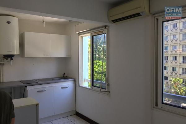 A saisir studio de 20 m2 à St-Denis la providence.