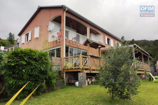 Belle villa récente 6 pièces avec vue mer située au Cap Camélia.