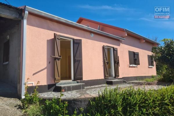 A vendre villa de type F6 d'environ 147 m², le Tampon 17éme